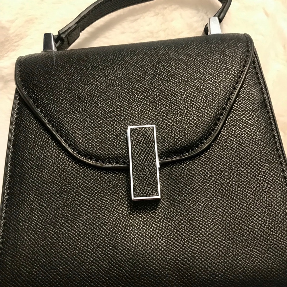 Handbag - Picture 3 of 7